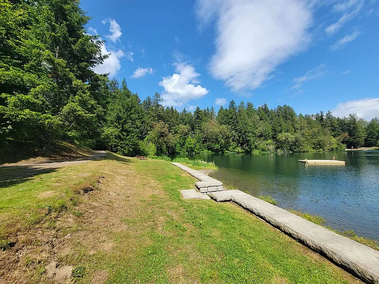 18226 Big Fir Ct SE — Photo 9