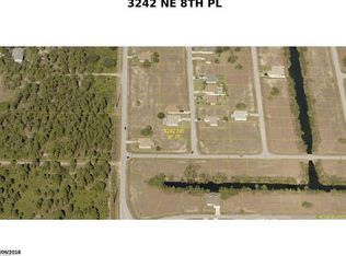 3244 NE 8th Pl, Cape Coral, FL 33909