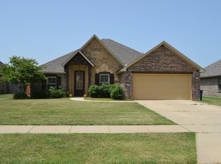 2129 Sweet Bay Cir, Bossier City, LA 71111