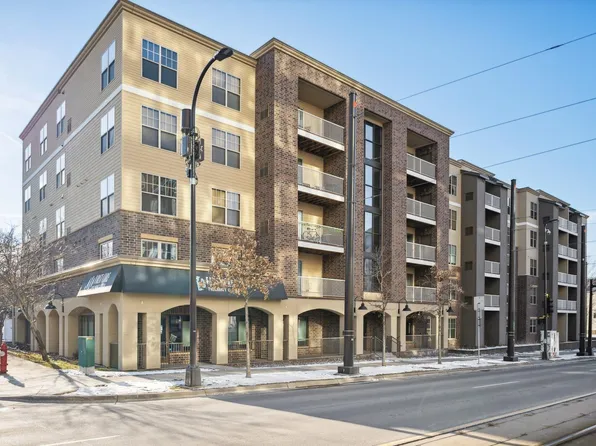 2900 University Ave SE APT 409, Minneapolis, MN 55414