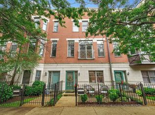 323 E Cullerton St, Chicago, IL 60616