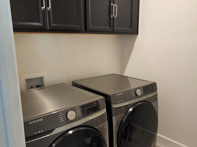 3041 E Seeger Ave — Photo 11