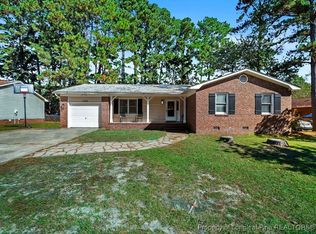 2122 Lakeridge Dr, Fayetteville, NC 28304