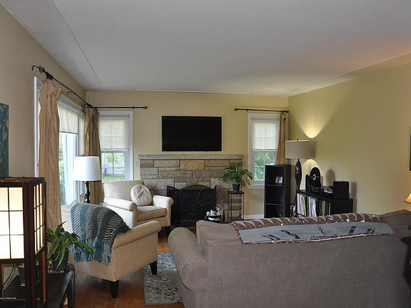 5th image of 3629 Delta River Dr