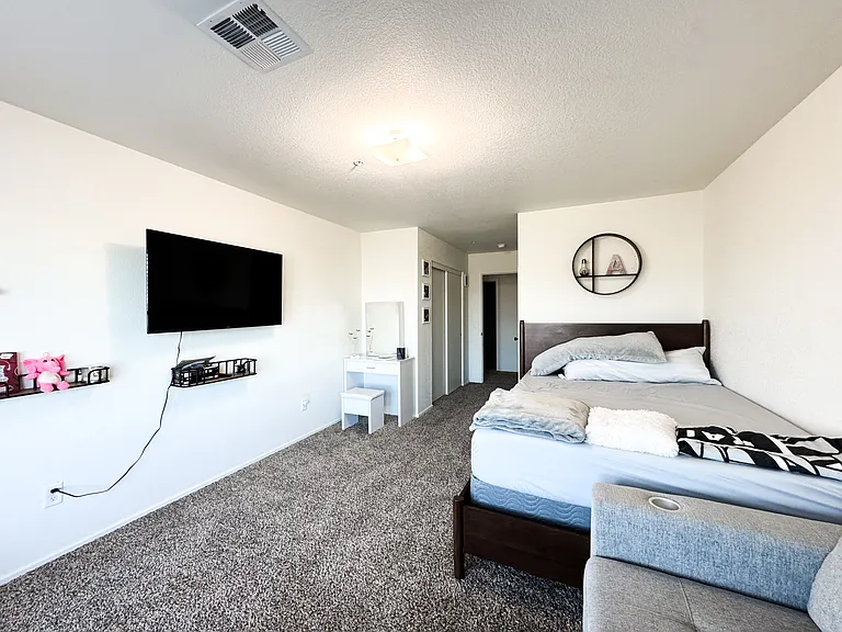 7282 E 38th Ln — Photo 18