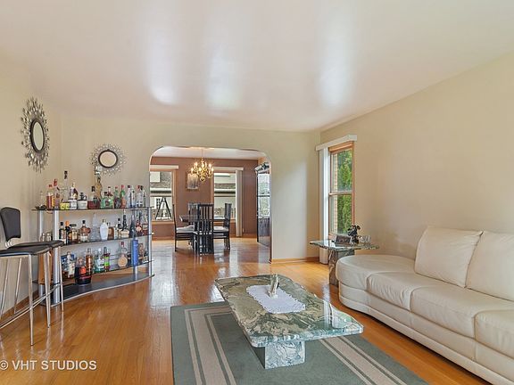 5th image of 1524 N Dryden Ave