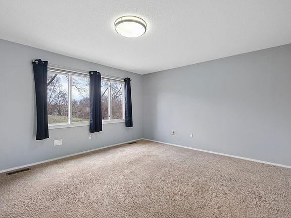 4th image of 13613 Heather Hills Dr