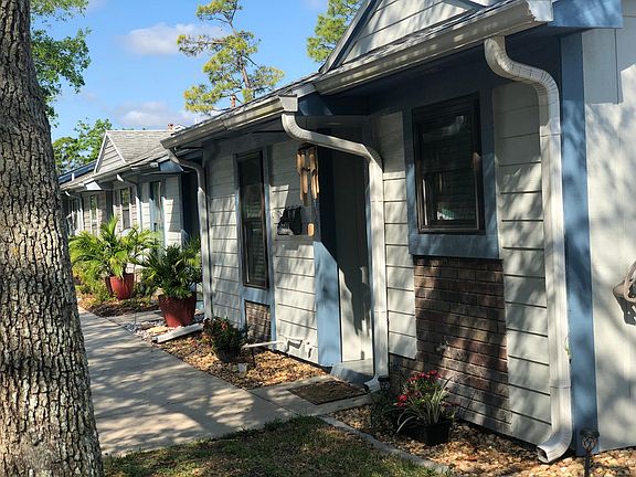 3rd image of 911 Fairvilla Dr