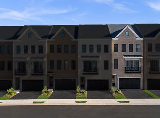 42121 Picasso Sq, Ashburn, VA 20148