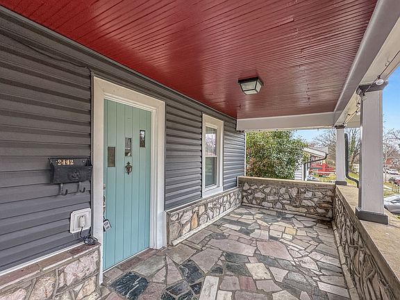 2nd image of 2442 Jefferson Ave
