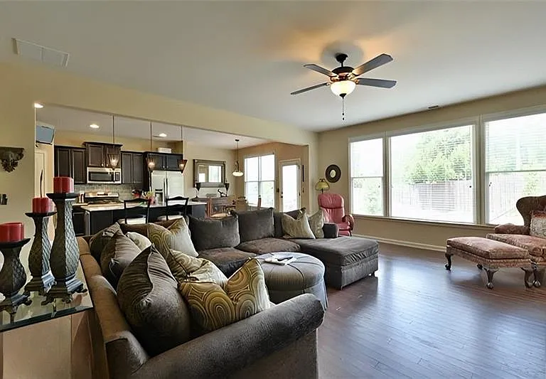 8455 Village School Dr — Photo 5
