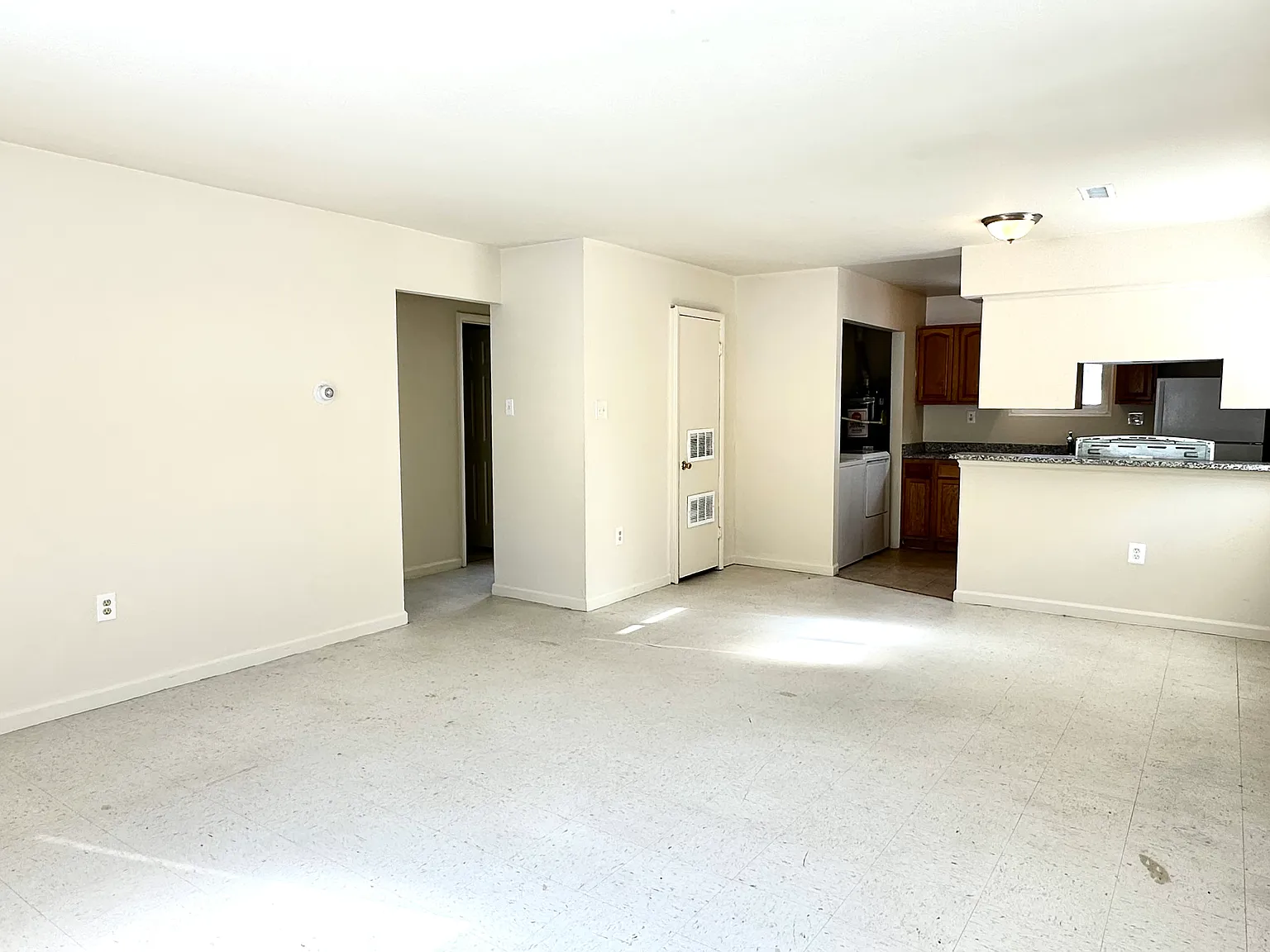 827 Windstream Way Unit A photo 1