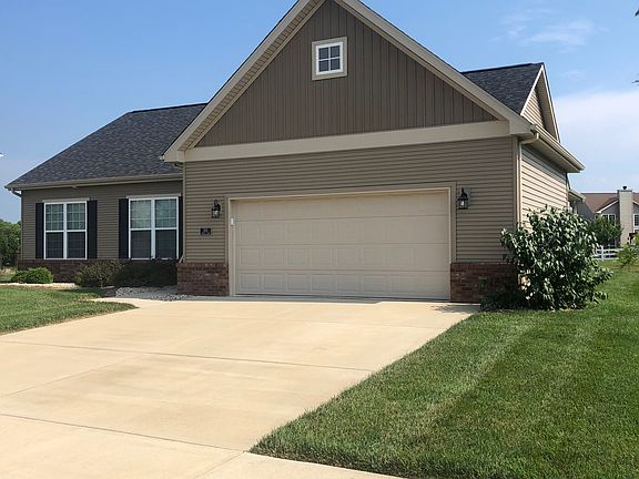 3rd image of 265 Peoria Ln