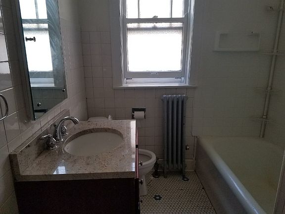 4th image of 6645 21st St APT 106