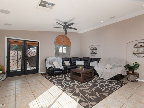 3rd image of 7697 Morning Lake Dr