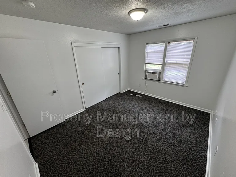 1039 5th St #7 — Photo 24