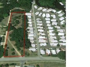 1410 Dead River Rd, Tavares, FL 32778