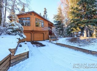 8860 Rendon Dr, Anchorage, AK 99507