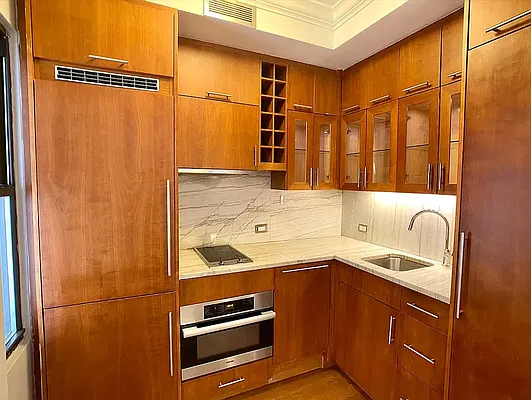 Rented by Tourma Realty LLC | media 1