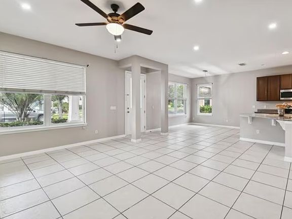 4th image of 5200 Suncatcher Dr