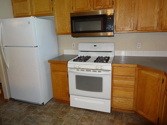 another view of kitchen