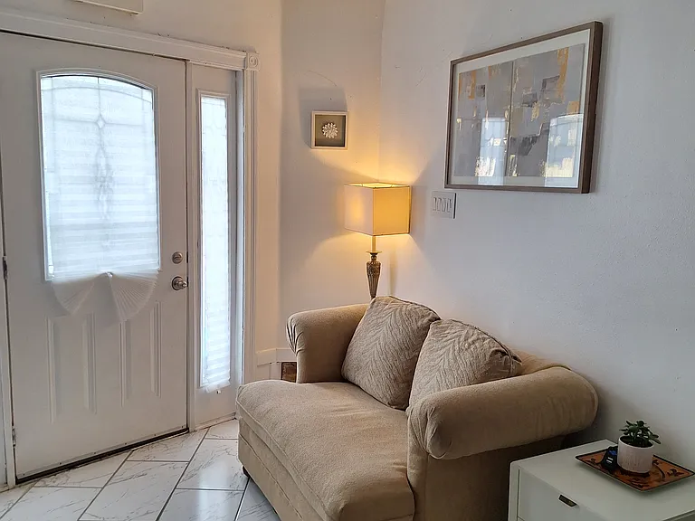 1801 Adams St #A — Photo 3