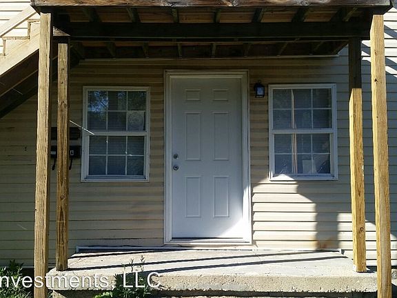 2nd image of 3510 Nowland Ave 3510 B Nowland Ave