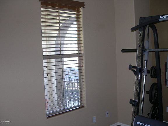4th image of 20433 W Thayer St
