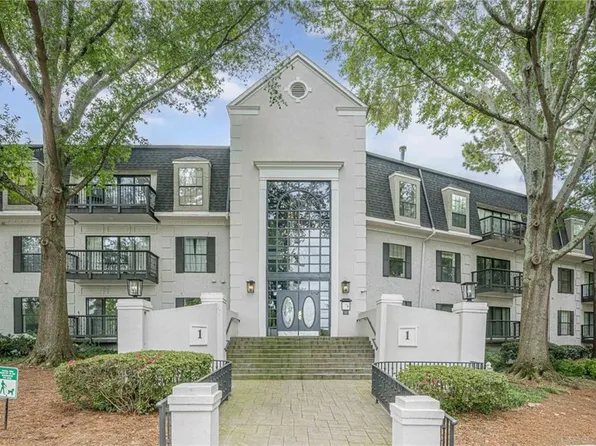 1118 Pine Heights Dr NE, Atlanta, GA 30324