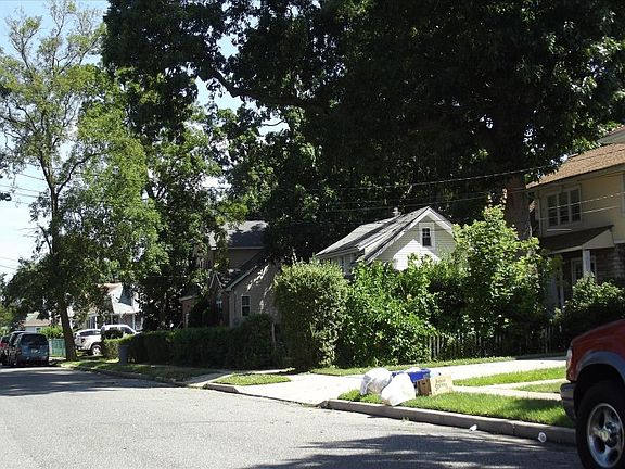 5th image of 58 Westfield Ave