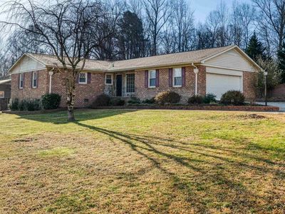 112 Nottingham Way, Easley, SC, 29640