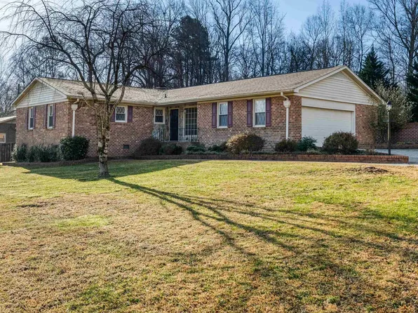 112 Nottingham Way, Easley, SC 29640