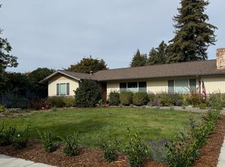2120 Waverly St #A, Napa, CA 94558