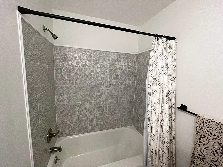 337 W Bute St #3 — Photo 9