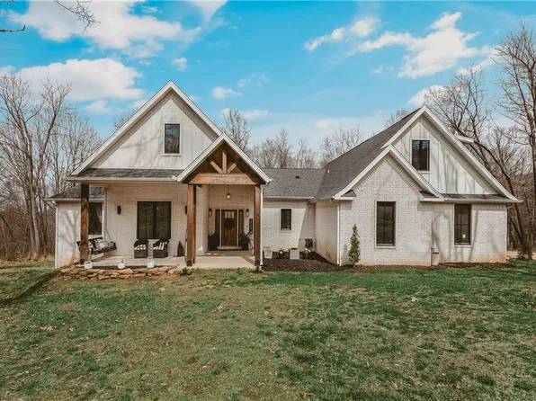 16111 S Highway 170 #170, West Fork, AR 72774