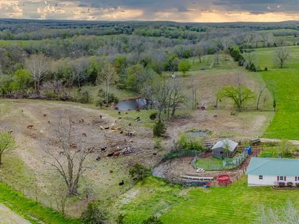 25675 Highway N, Lebanon, MO 65536