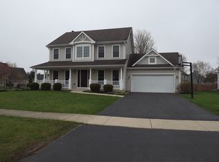 519 Bede Cir, North Aurora, IL 60542