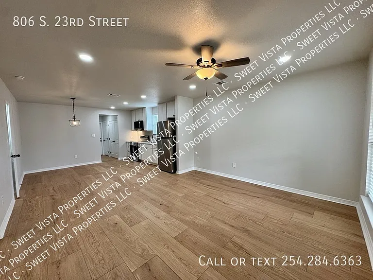 806 S 23rd St — Photo 3