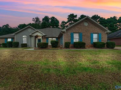 107 Wandering Ln, Harvest, AL, 35749