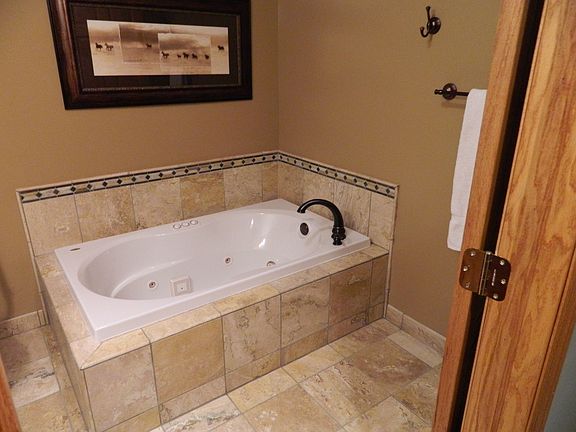 2nd image of 528 Henry Ln