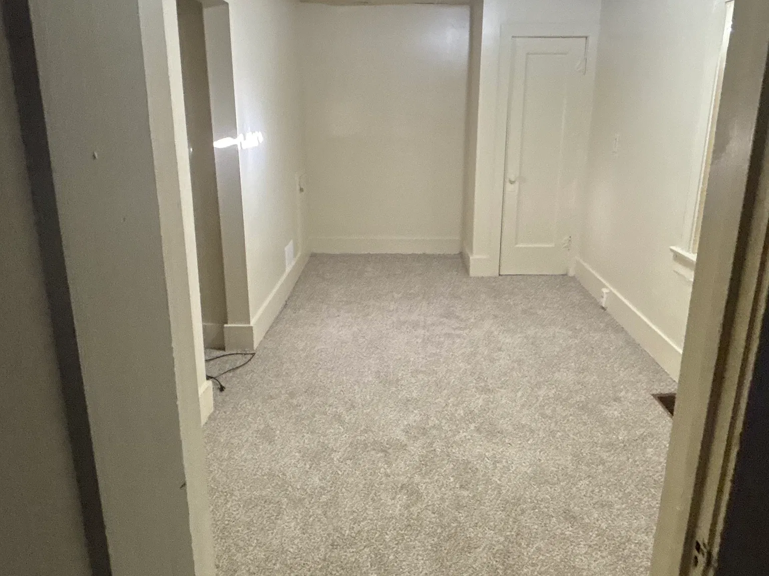 3 bed, 1200 sqft, $1,200 — Photo 3