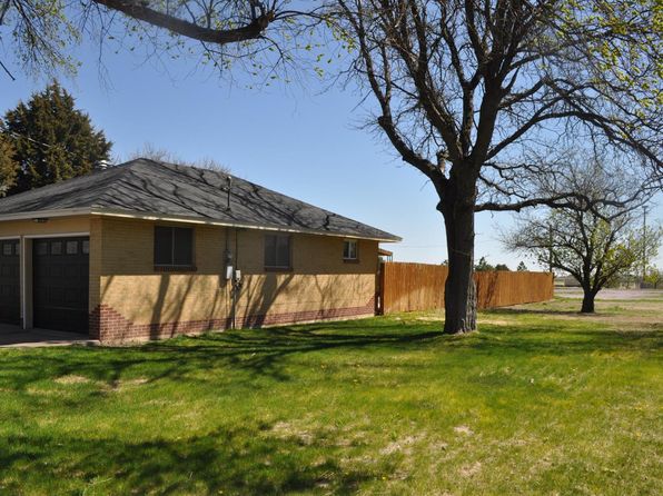 223 N Main St, Goodland, KS 67735