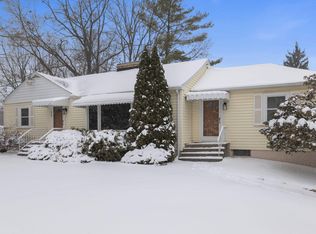 2740 Judah Rd, Orion, MI 48359