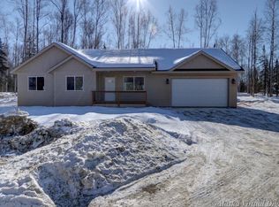 6886 W Rasmussen Pl, Palmer, AK 99645