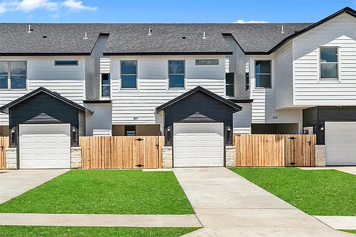 719 Meiomi Dr Photo 1