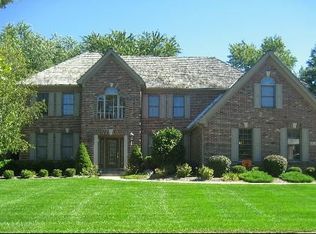 1702 Mulberry Dr, Libertyville, IL 60048