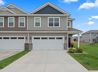 3303 NW Cedarwood Ln, Ankeny, IA 50023