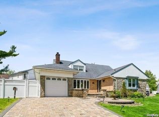 1673 Sherbourne Rd, Valley Stream, NY 11580