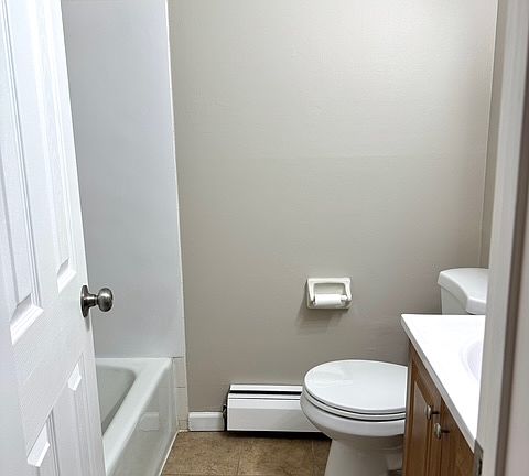 3rd image of 59 Mead St APT 1