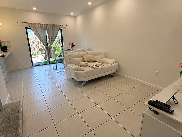23218 SW 127th Ct — Photo 5